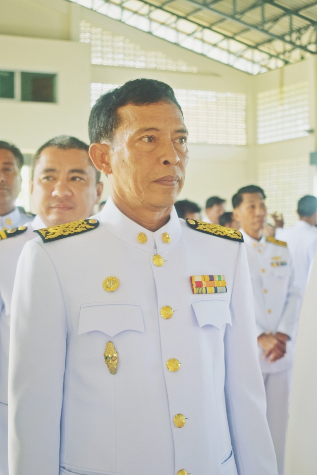 พิธีวางพวงมาลา เเละถวายบังคมพระบรมฉายาลักษณ์ ในหลวง ร.9