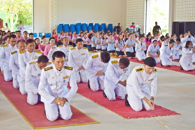 พิธีวางพวงมาลา เเละถวายราชสักการะ เนื่องในวันปิยมหาราช 2561